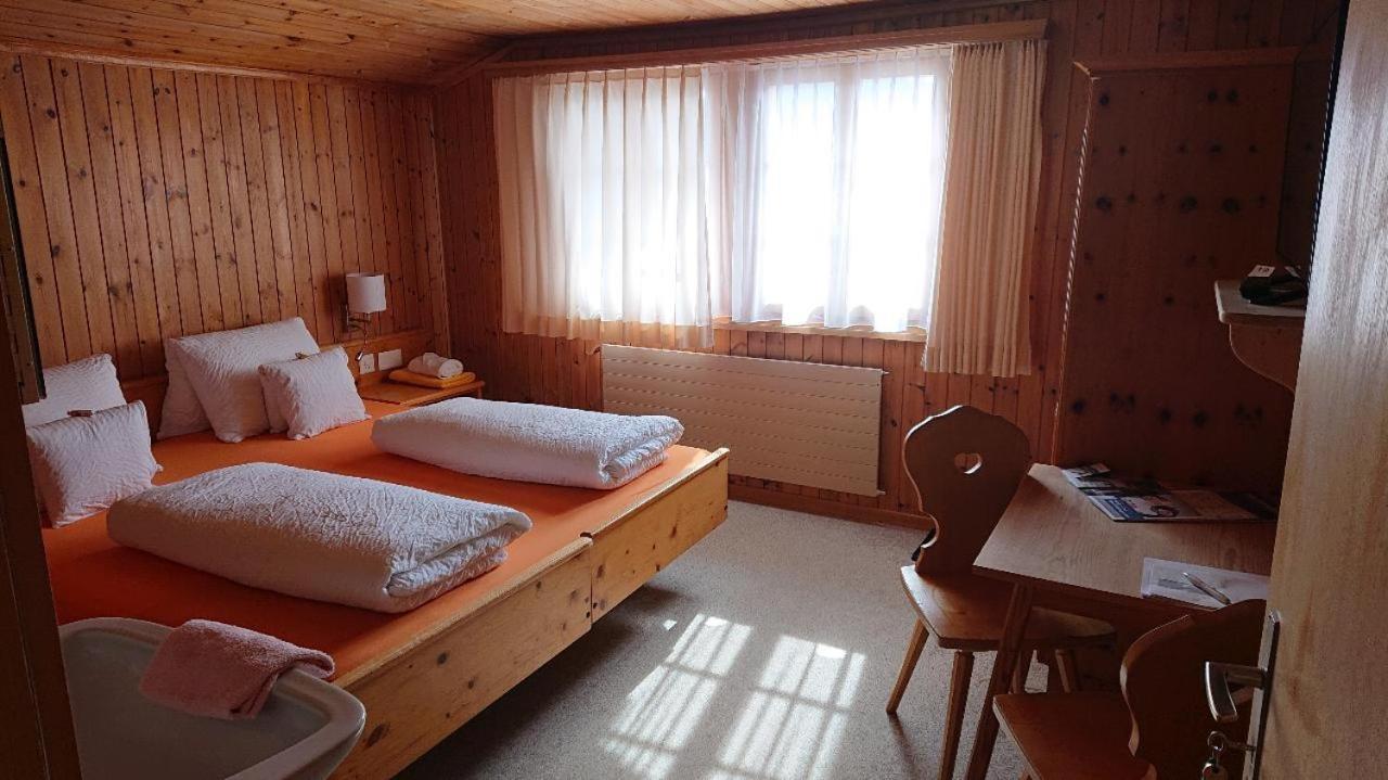 Gasthof Surselva Breíl المظهر الخارجي الصورة