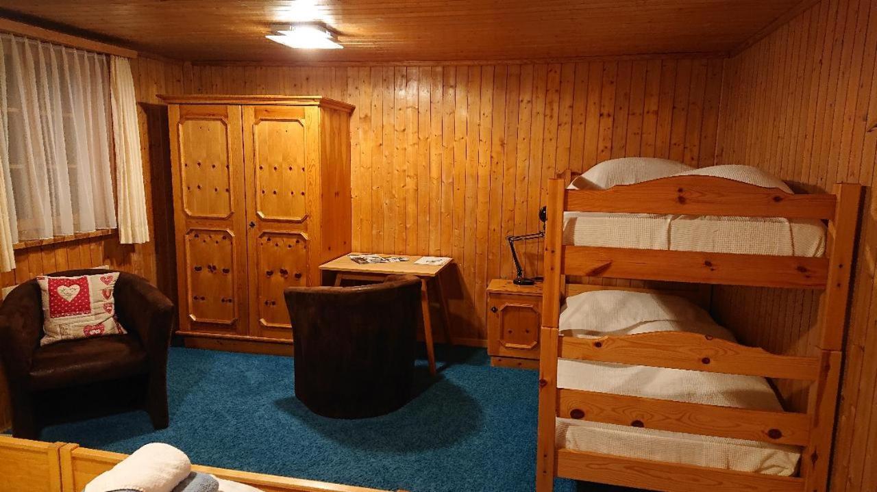 Gasthof Surselva Breíl المظهر الخارجي الصورة